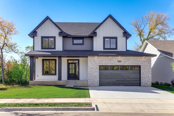 621 KRAEWOOD DR, NORTHFIELD, MN 55057 - Image c217cf7fa36559bb106bcc6ac88dcee1/2003105295