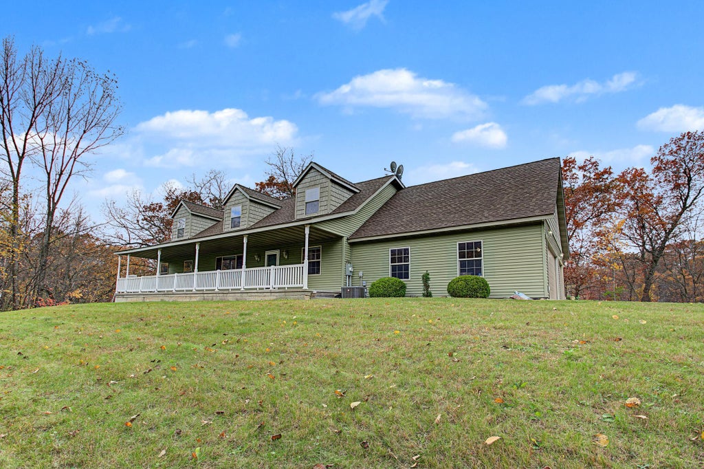 Photo of 2274 100th Street, New Richmond, WI 54017 (MLS # 7164645)