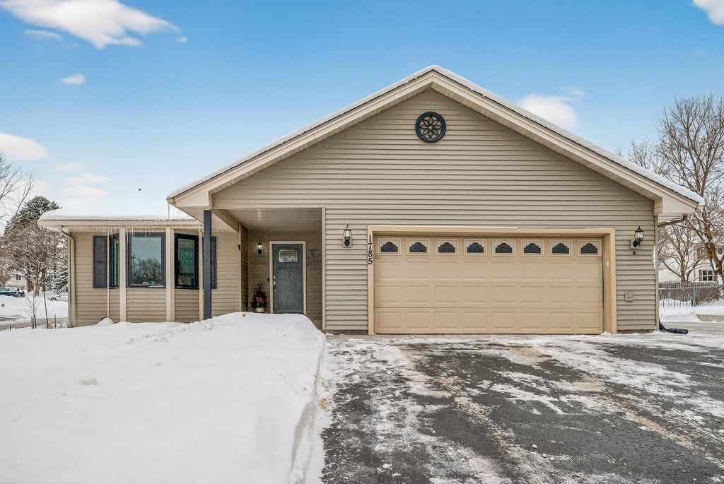 Photo of 1785 131st Lane NW, Coon Rapids, MN 55448 (MLS # 6818982)