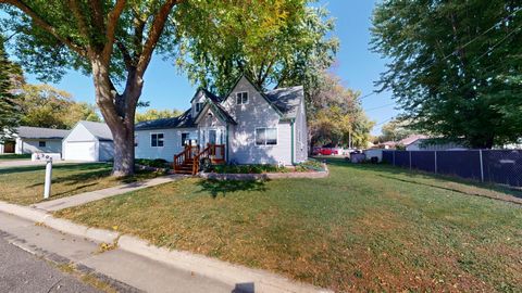 Photo of 705 Glenview Drive, Albert Lea, MN 56007 (MLS # 6771858)