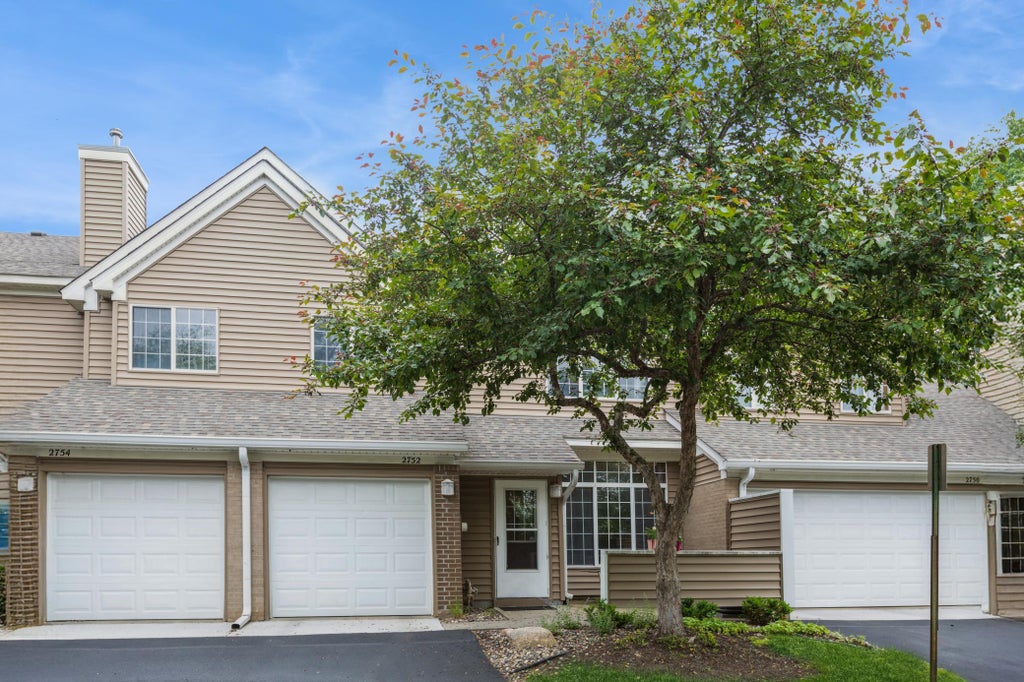 Photo of 2752 Autumnwood Lane, Minnetonka, MN 55305 (MLS # 7093239)