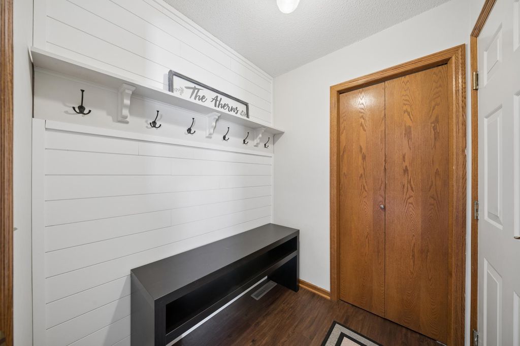 Photo of 13413 Morgan Avenue S, Burnsville, MN 55337 (MLS # 7034340)