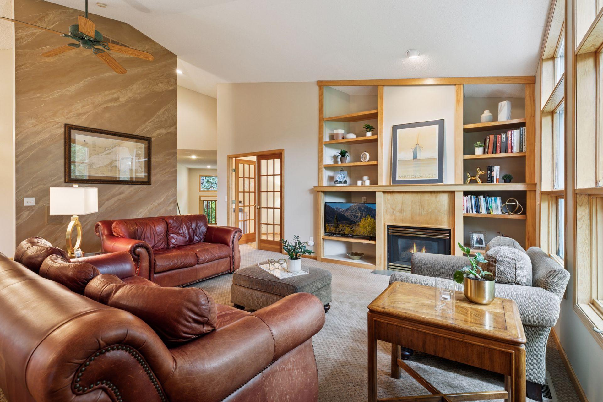 4901 Sparrow Road