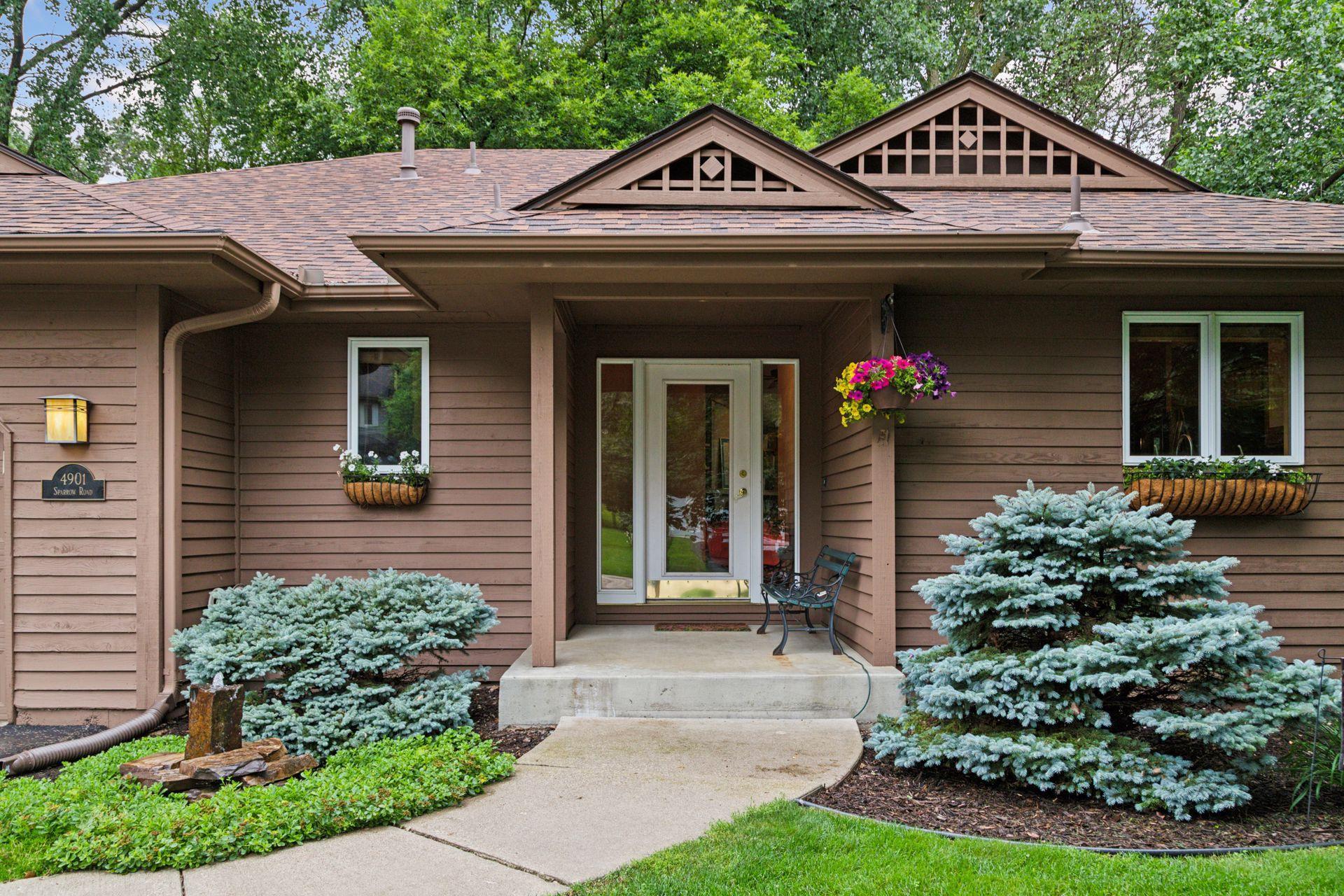 4901 Sparrow Road