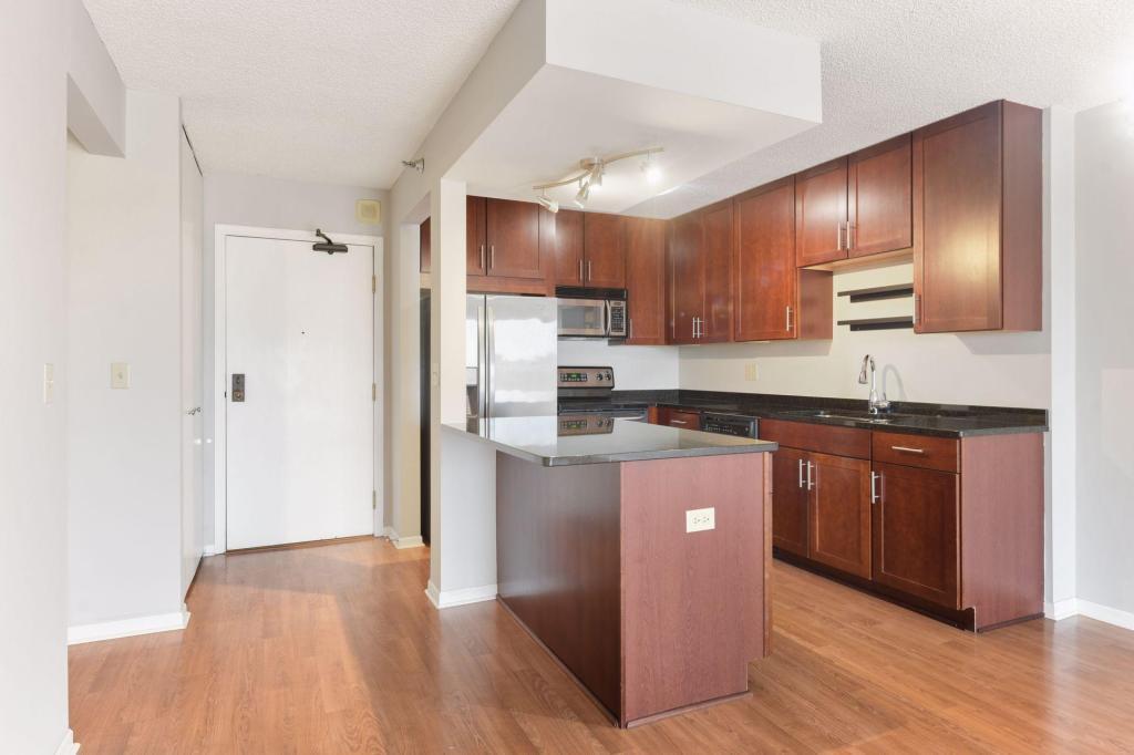 401 S 1st Street 1705