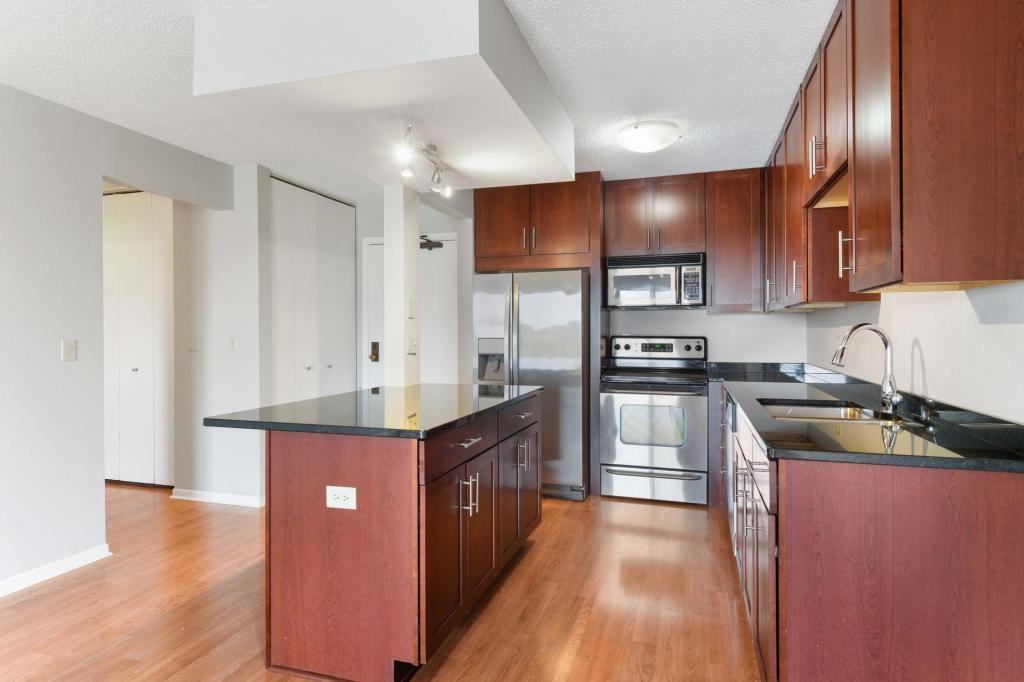 401 S 1st Street 1705