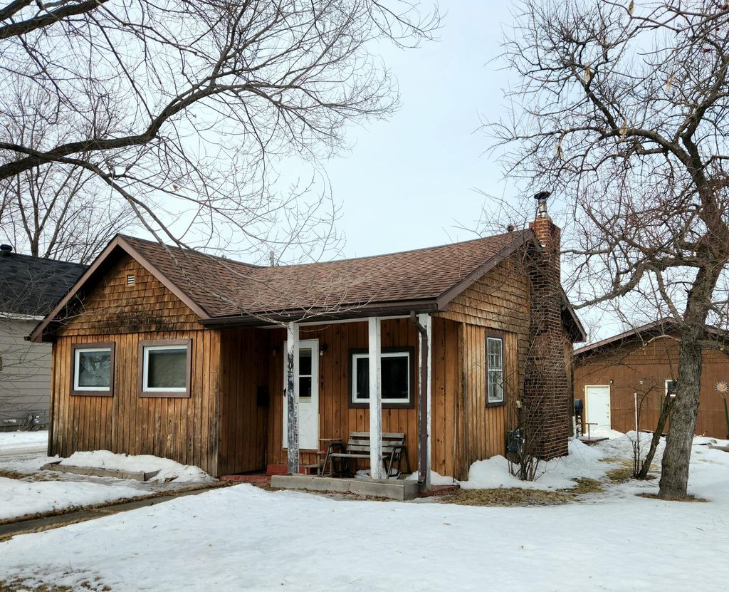 Photo of 116 12th Street W, International Falls, MN 56649 (MLS # 7036639)