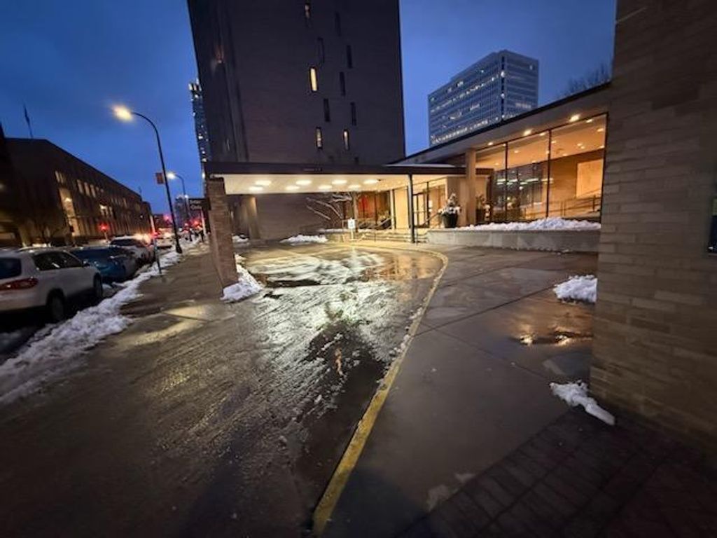 Photo of 19 S 1st Street #B808, Minneapolis, MN 55401 (MLS # 7024203)