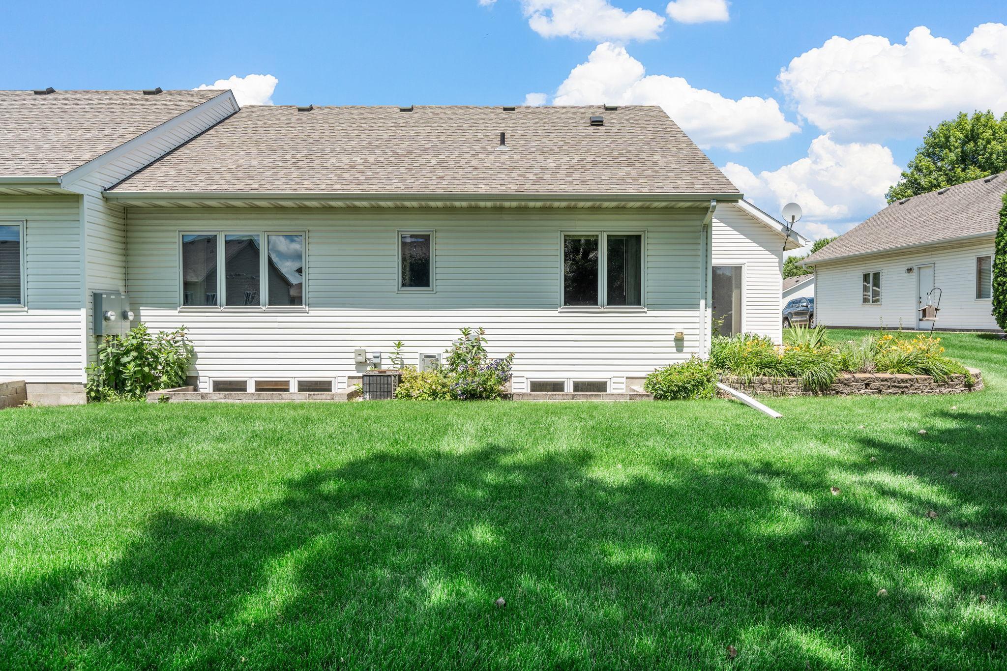 Owatonna, Minnesota 55060, United States, 3 Bedrooms Bedrooms, ,3 BathroomsBathrooms,Residential,Active,177442