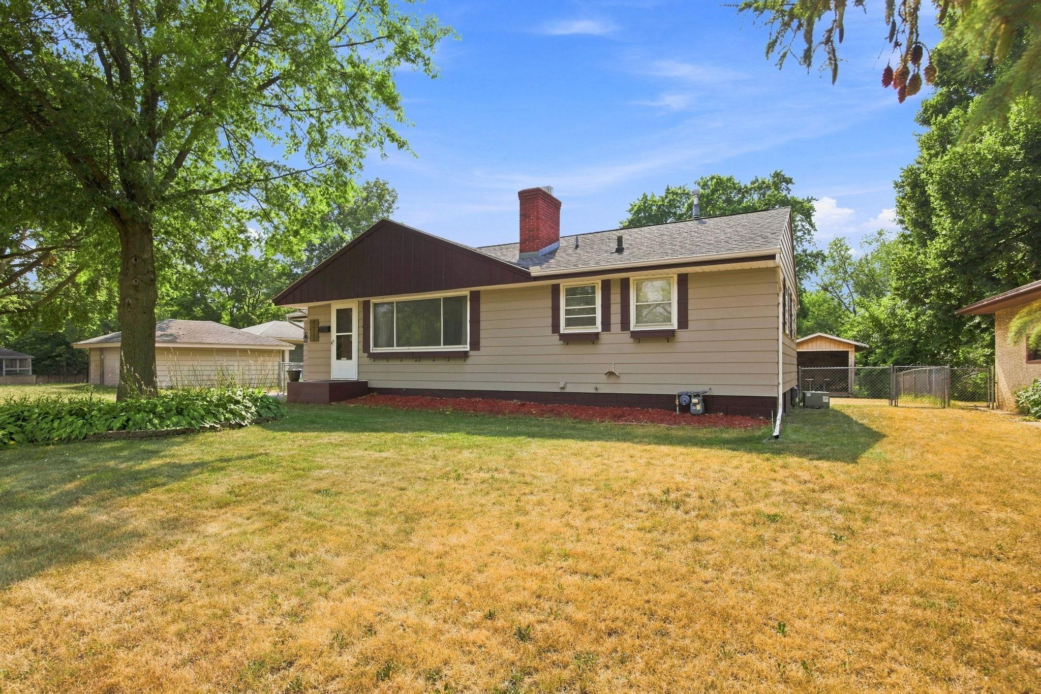 5719 Northport Drive - Photo 3