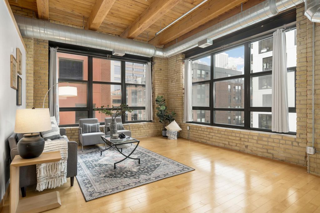 Photo of 607 Washington Avenue S #302, Minneapolis, MN 55415 (MLS # 7023716)