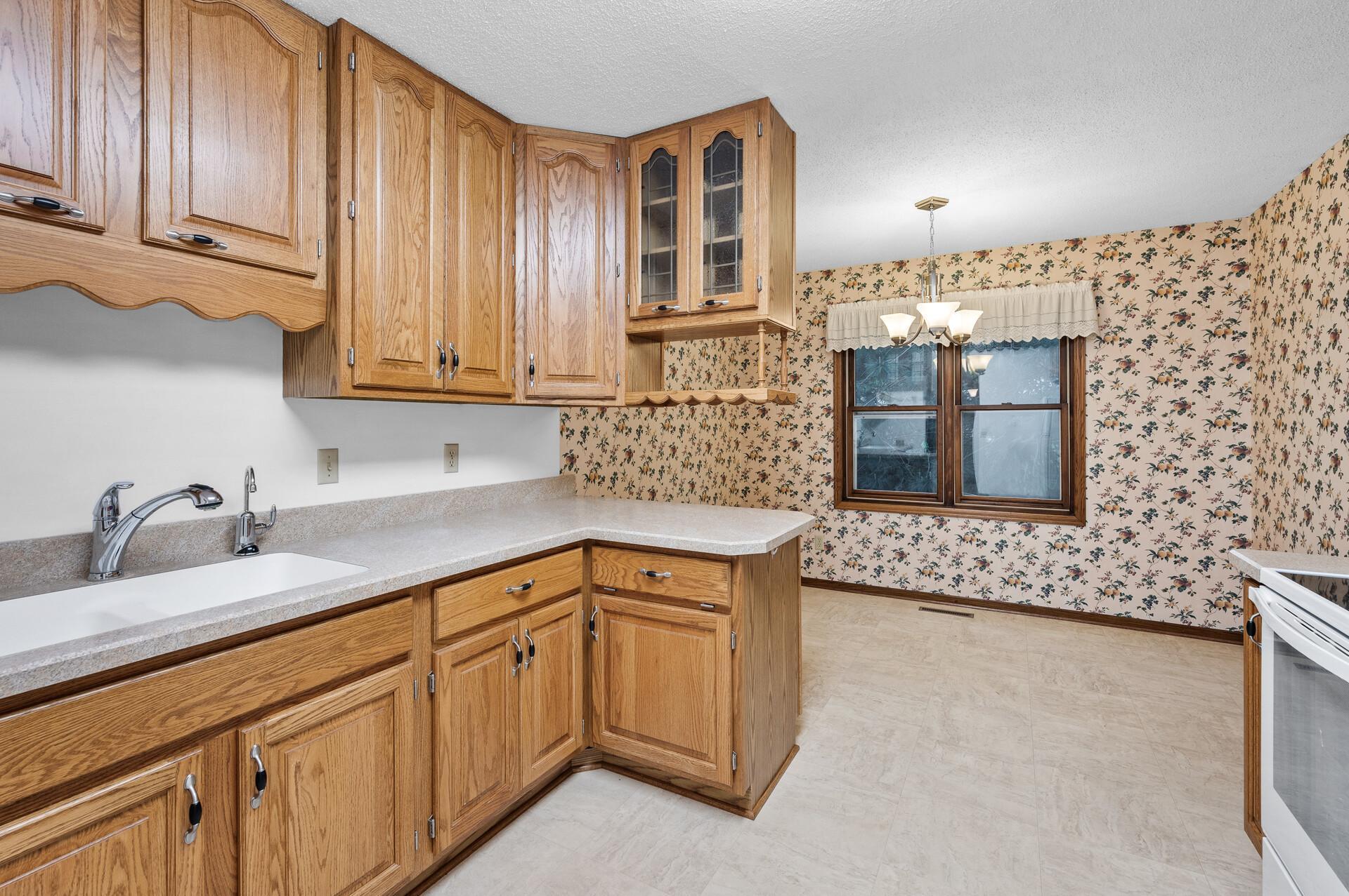 1815 1/2 County Road E E