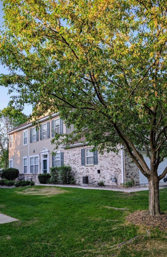 10623 171st Avenue NW