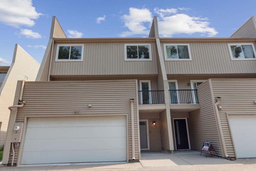 Photo of 6313 Saint Croix Trail N, Stillwater, MN 55082 (MLS # 7122207)