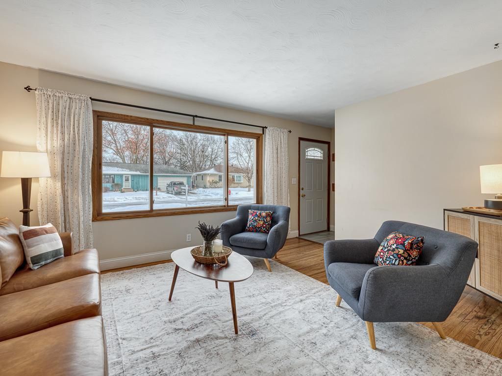 Photo of 4247 Limestone Drive, Eagan, MN 55122 (MLS # 6825217)