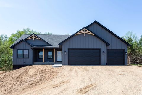 251 Saddle Ridge Lane Troy Twp WI 54022