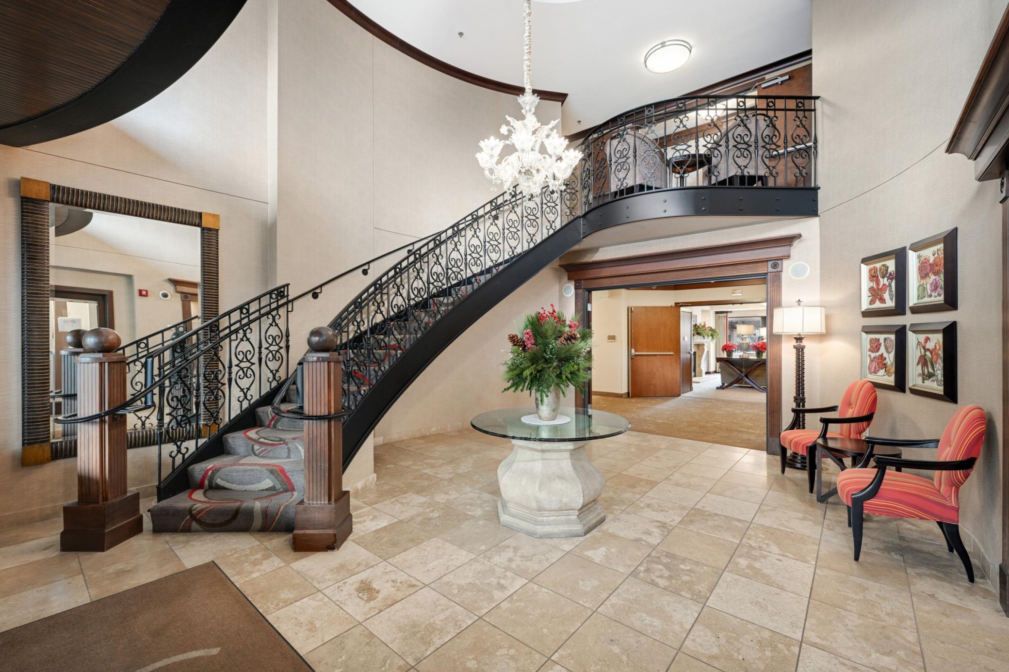 317 Groveland Avenue 301