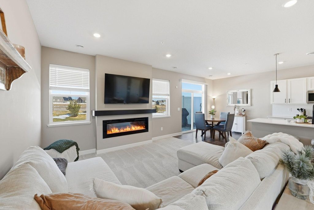 Photo of 1927 Prospect Lane, Carver, MN 55315 (MLS # 7035001)