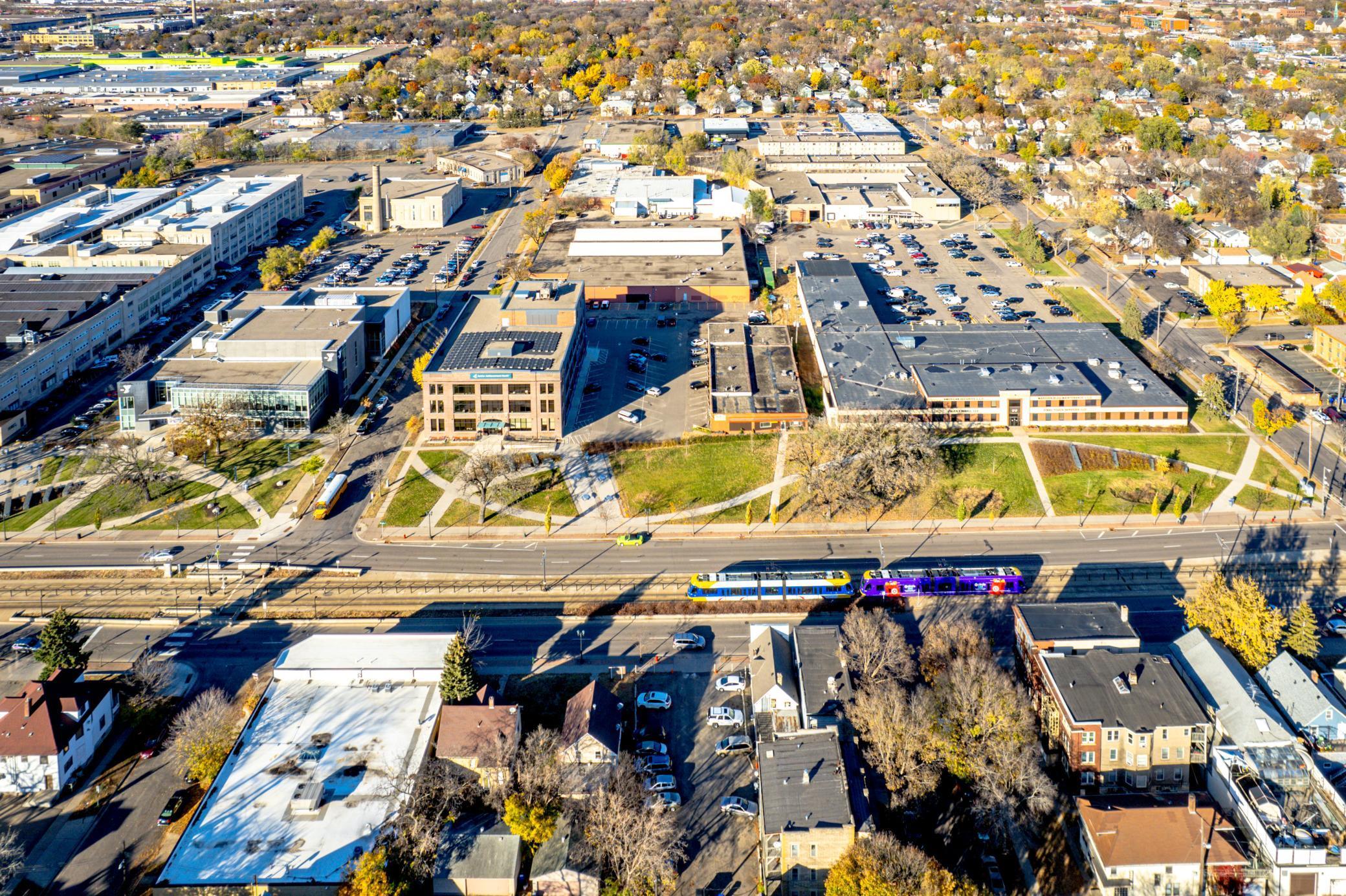 1730 University Avenue W