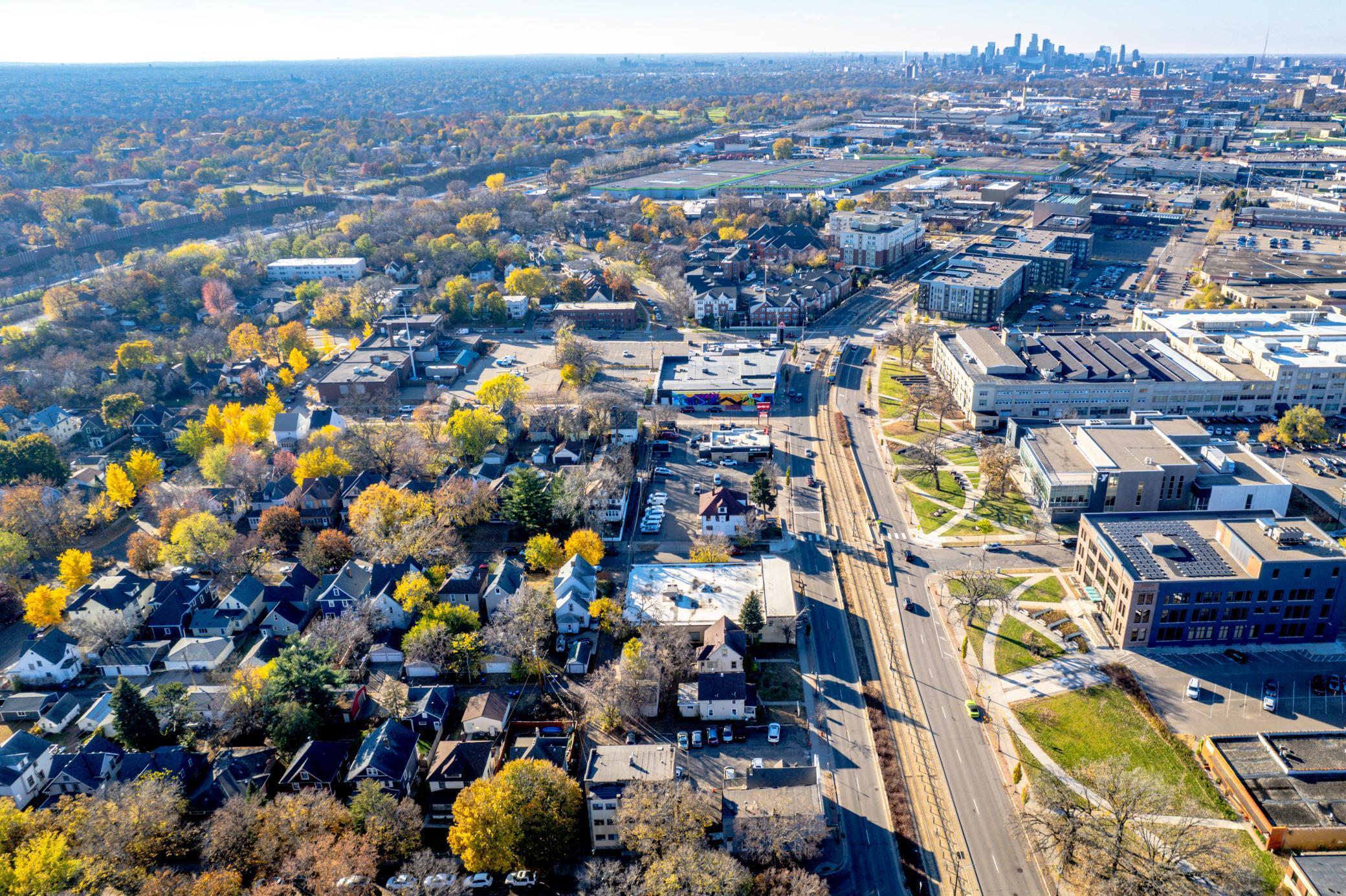 1730 University Avenue W