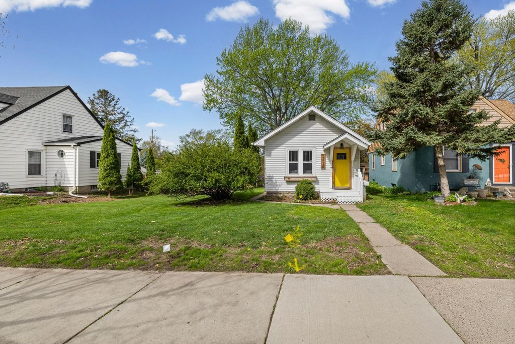 Photo of 3310 Taylor Street NE, Minneapolis, MN 55418 (MLS # 7047828)