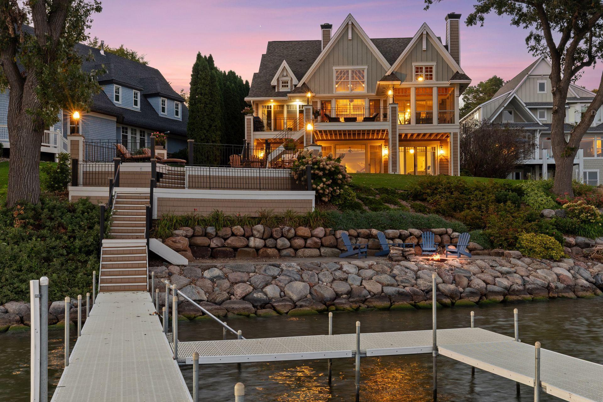 3130 Highland Boulevard