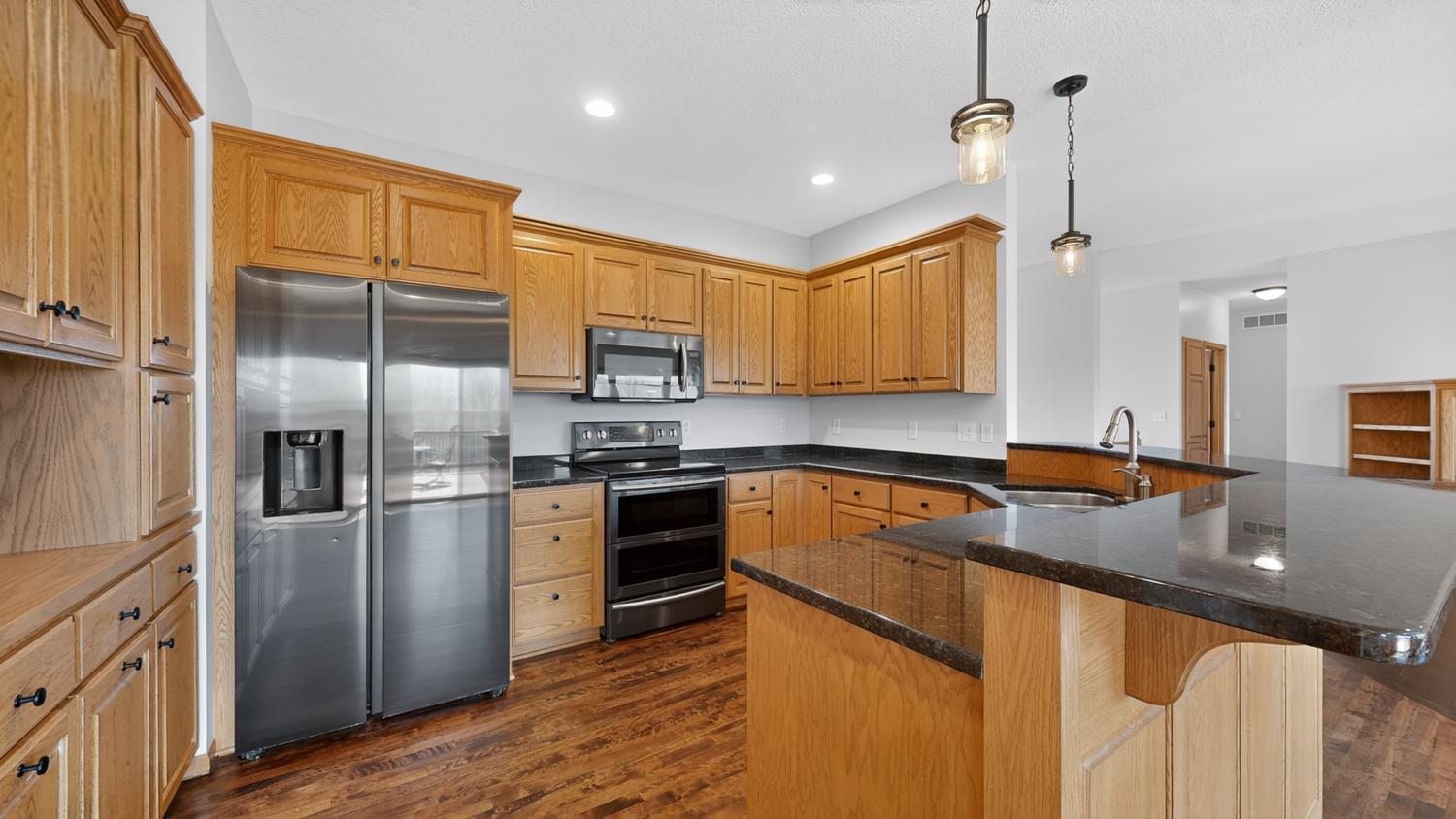 6389 Summit Pointe Road NW