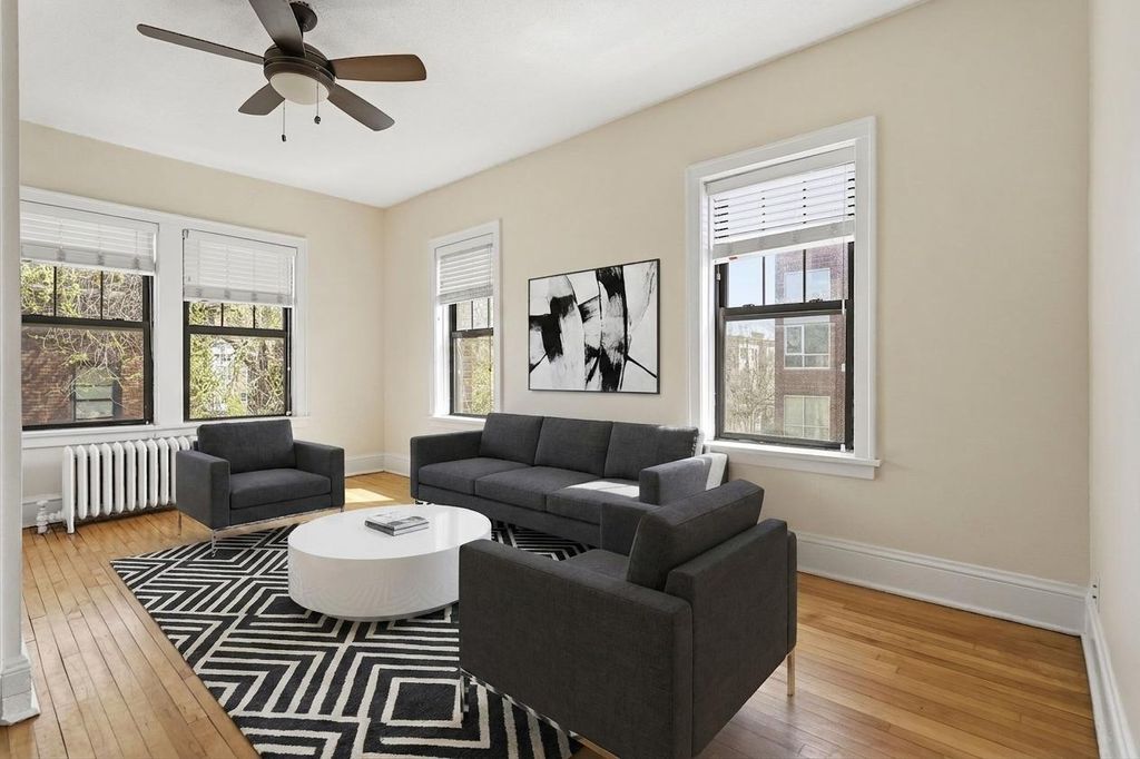 Photo of 214 E 19th Street #101, Minneapolis, MN 55403 (MLS # 7085580)