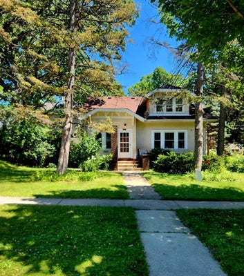 1434 HYTHE ST, SAINT PAUL, MN 55108 - Image c2e6be29b1e487fac7a2f8a4a1ae6612/3468258967