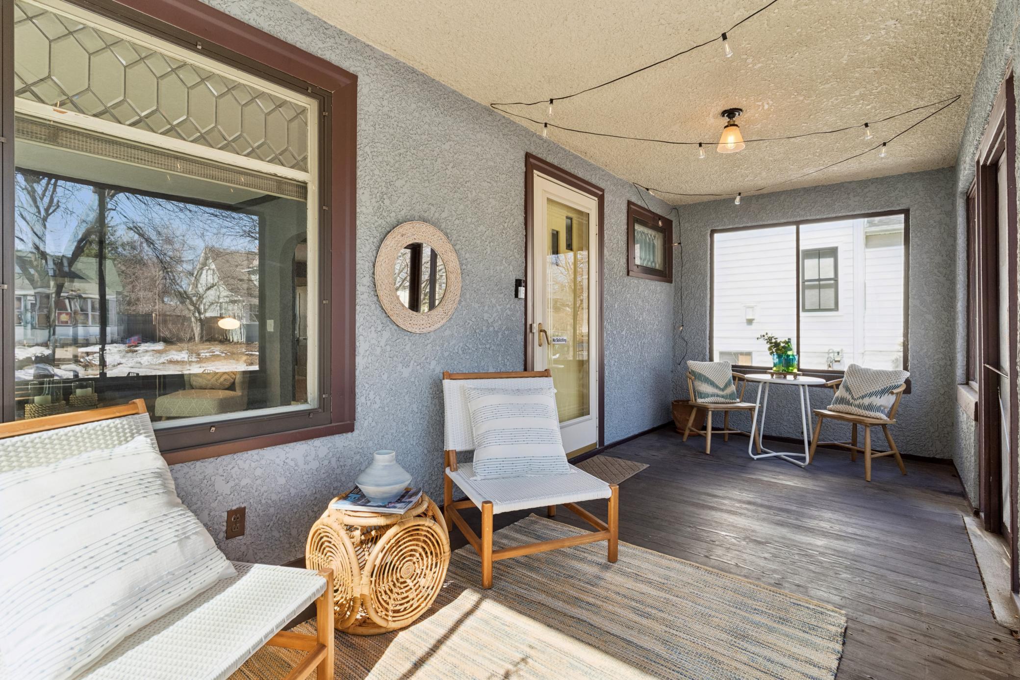 4618 Wentworth Avenue