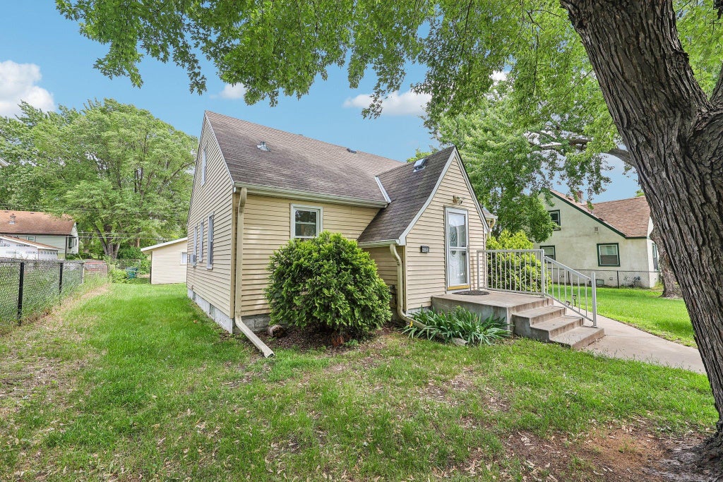 Photo of 5323 4th Street NE, Fridley, MN 55421 (MLS # 7117315)