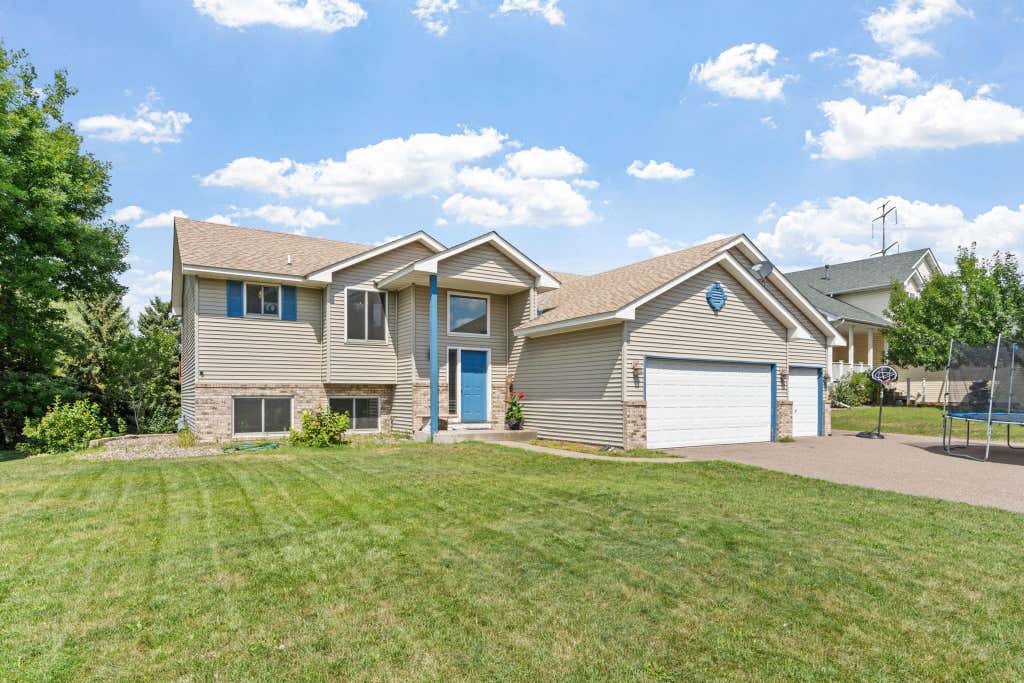 Photo of 18566 96th Place N, Maple Grove, MN 55311 (MLS # 7129177)