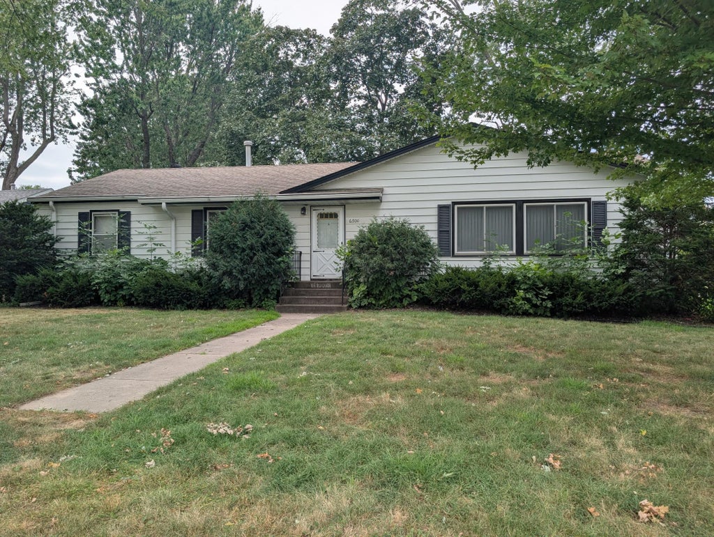 Photo of 6700 13th Avenue S, Richfield, MN 55423 (MLS # 7135813)