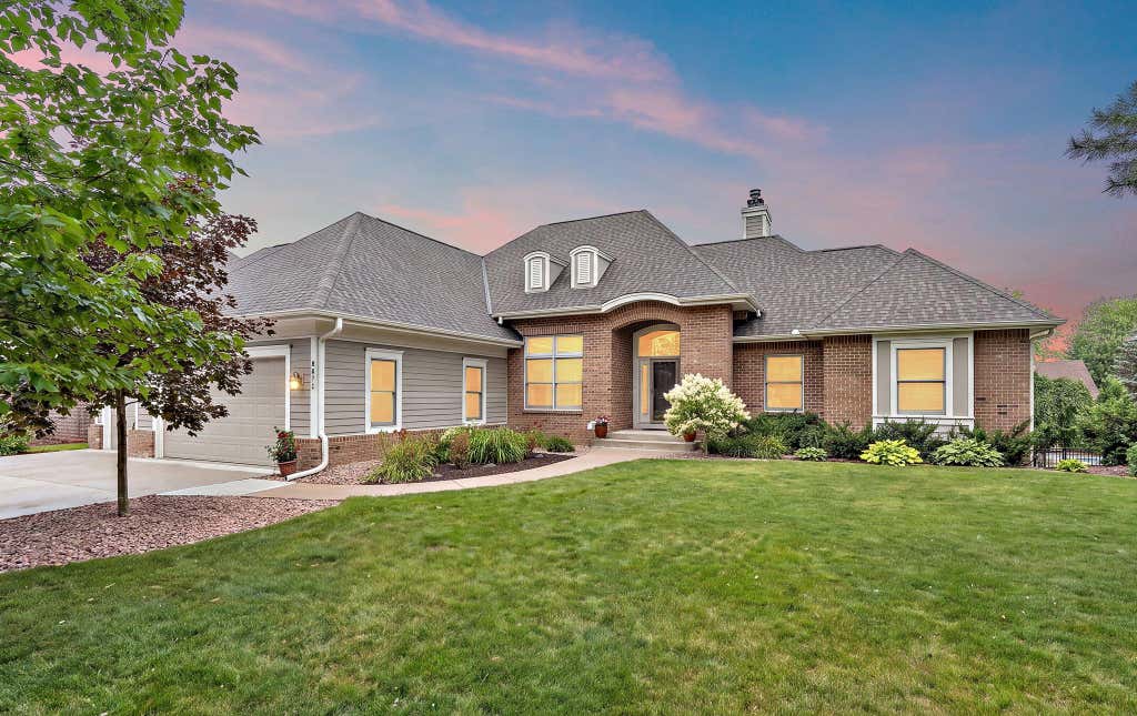 Photo of 8072 Enclave Circle, Woodbury, MN 55125 (MLS # 7114457)