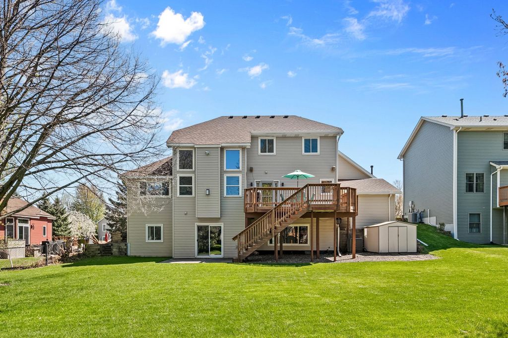 Photo of 3406 Hartford Road, Woodbury, MN 55125 (MLS # 7069316)