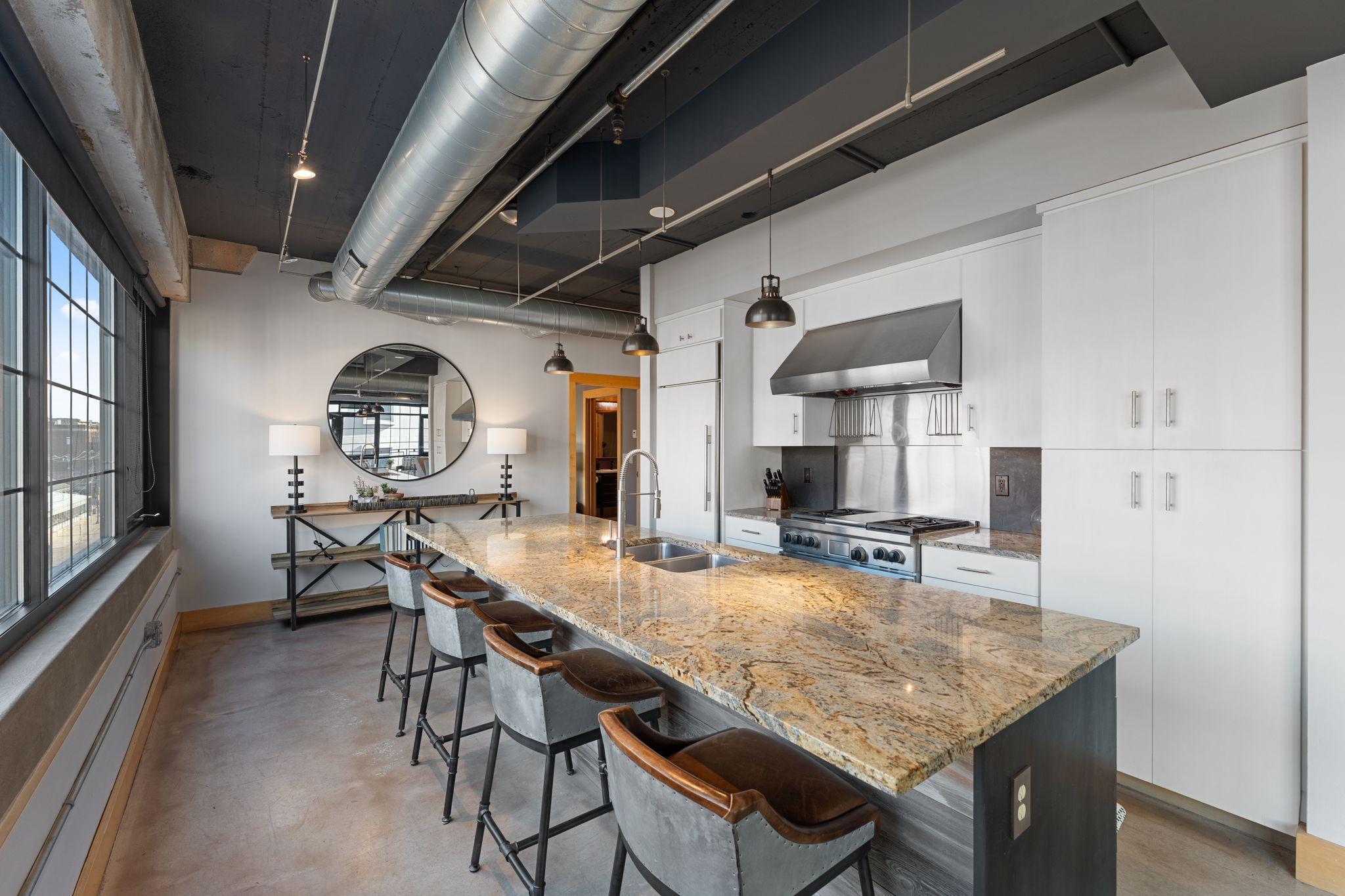 525 3rd Street N 414