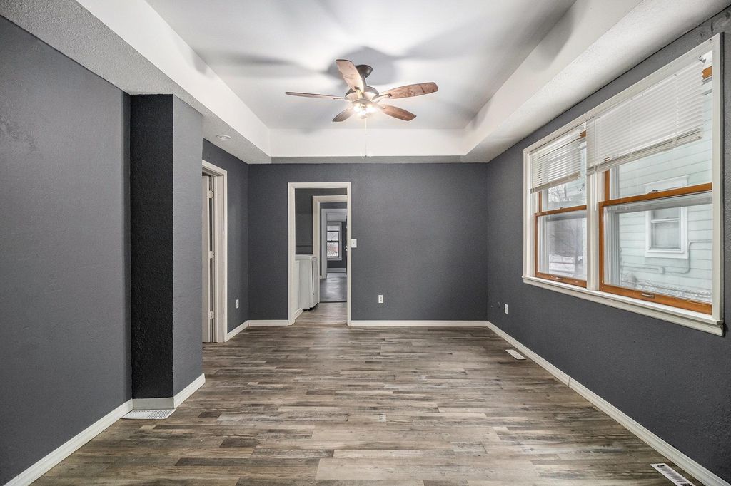 Photo of 694 Wilson Avenue, Saint Paul, MN 55106 (MLS # 7073327)