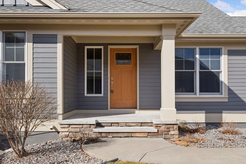 Photo of 1336 Palisade Path, Woodbury, MN 55129 (MLS # 7049713)