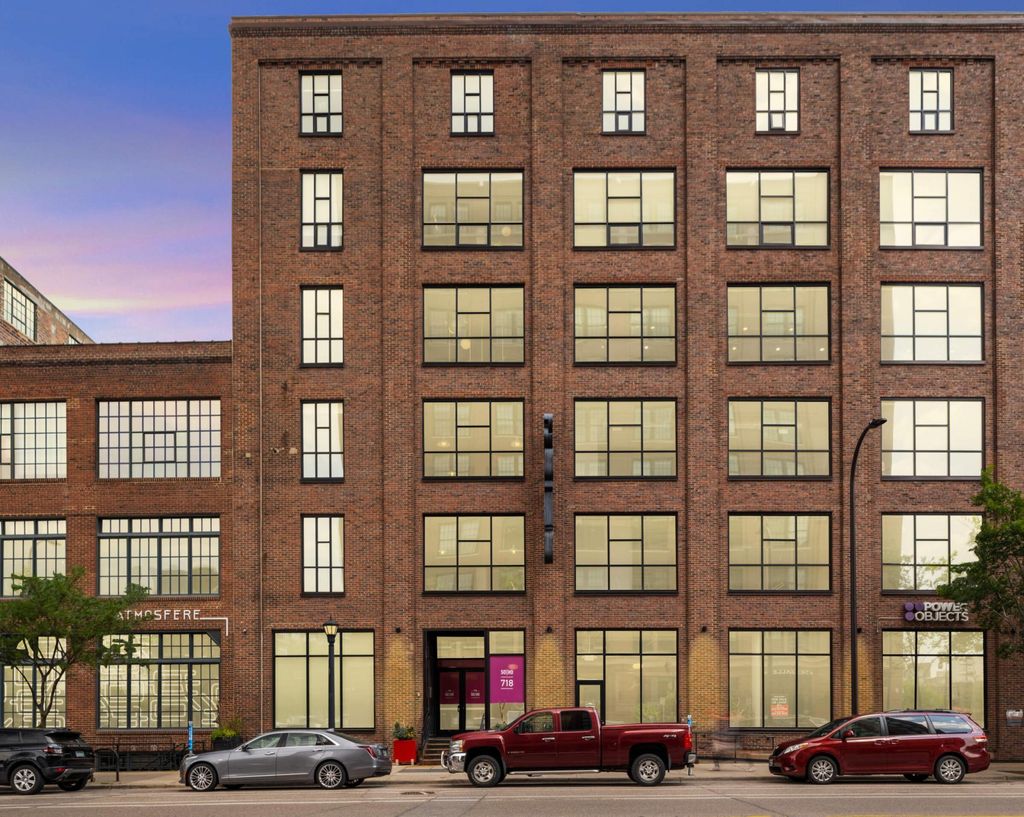 Photo of 718 Washington Avenue N #503, Minneapolis, MN 55401 (MLS # 7015053)