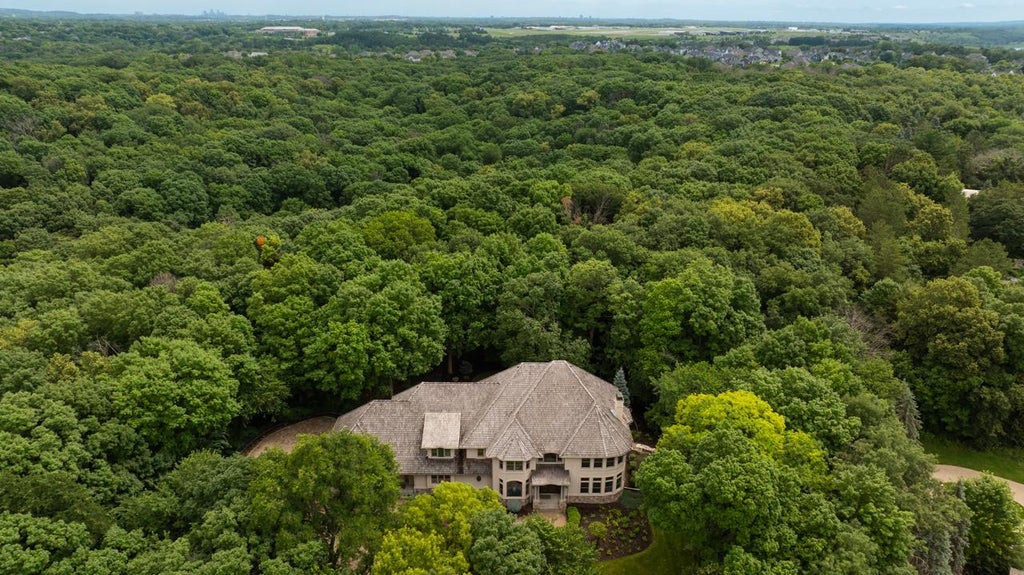 Photo of 9991 Dell Road, Eden Prairie, MN 55347 (MLS # 7112617)