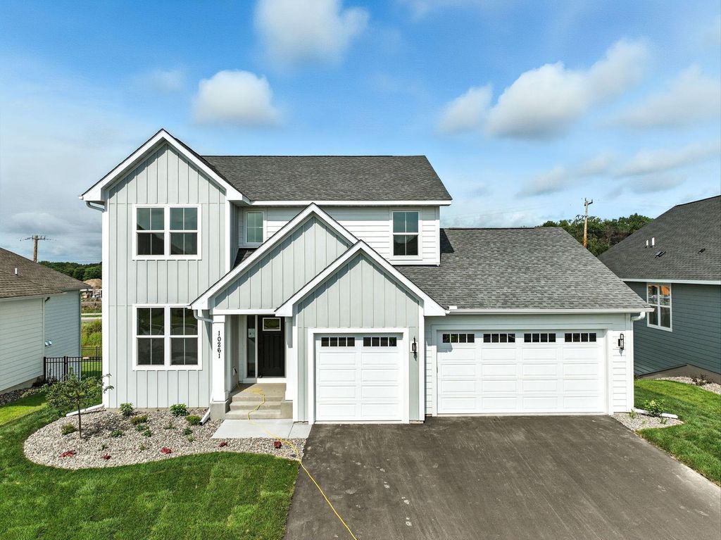 Photo of 10261 Shadyview Lane N, Maple Grove, MN 55311 (MLS # 6821168)