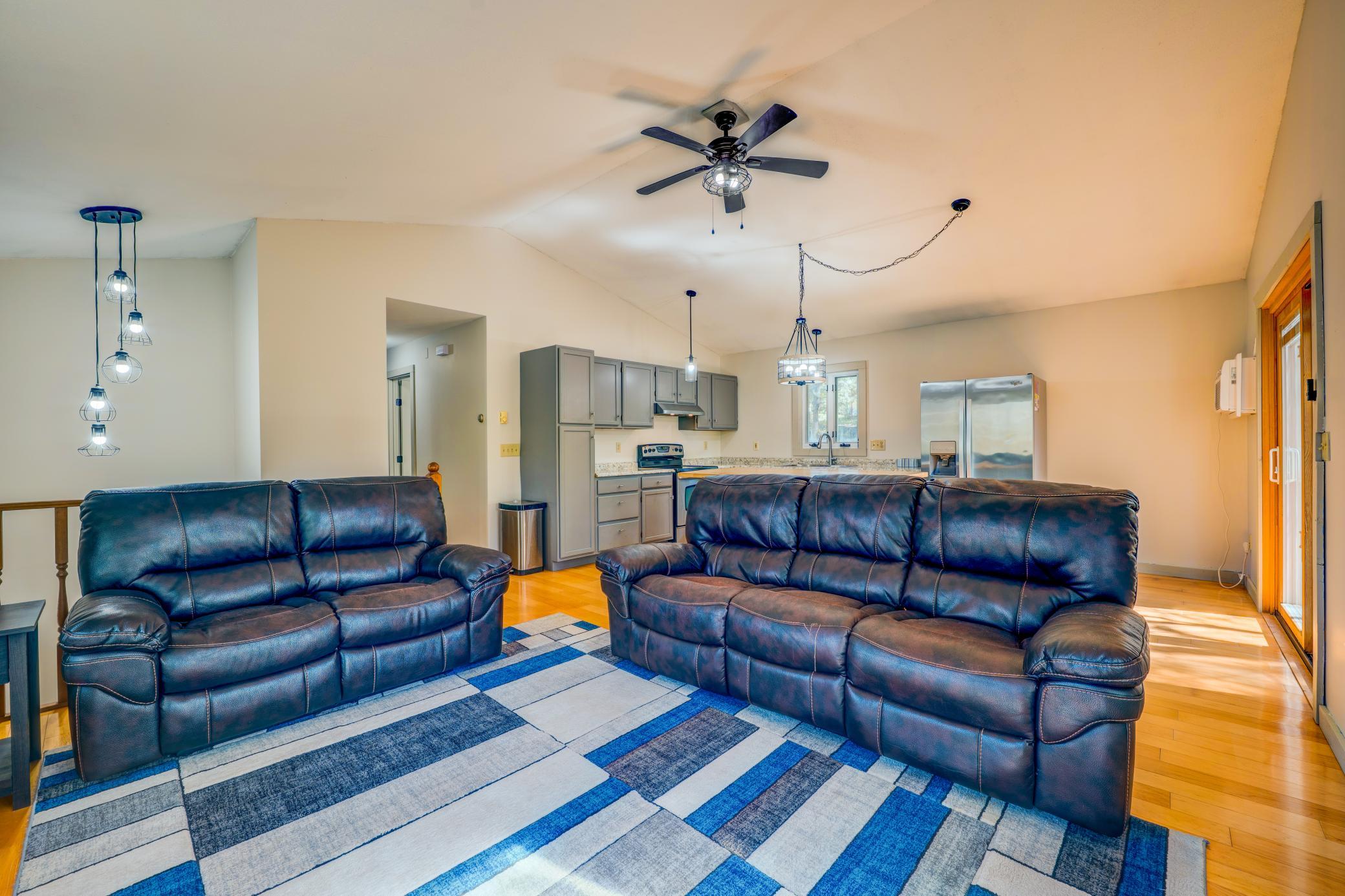 101 Summit Avenue W