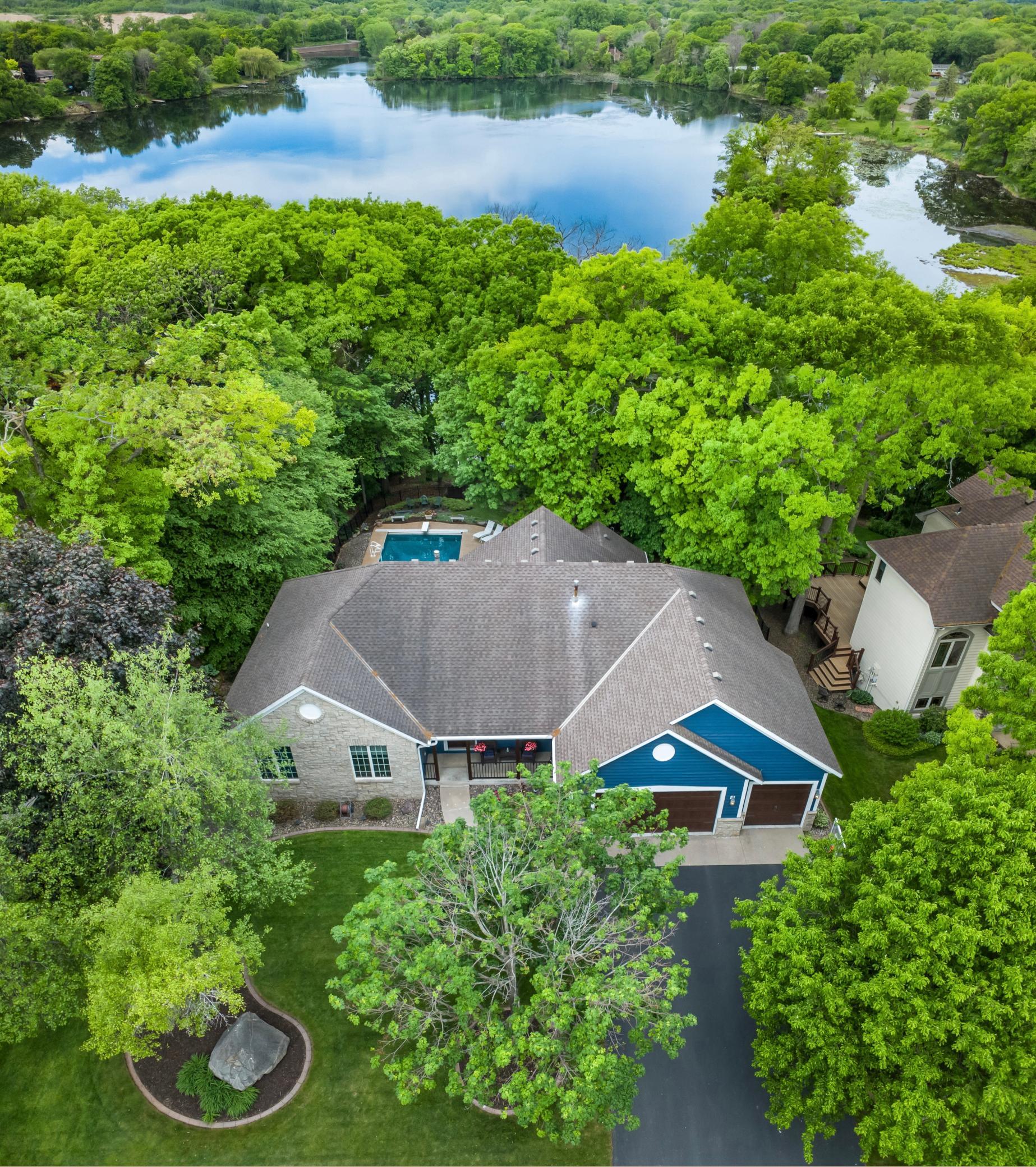 8551 Summit Oaks Bay