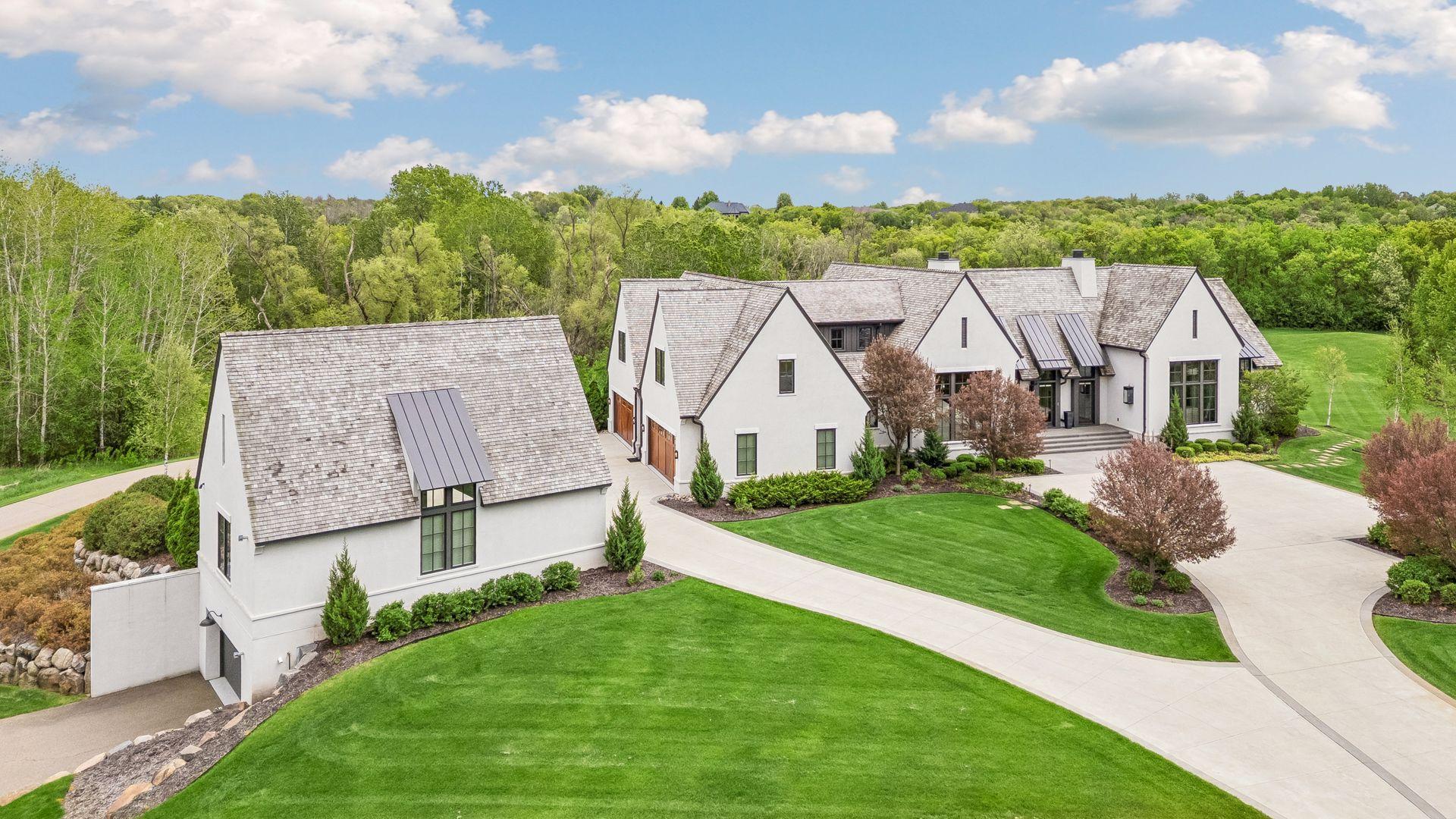 Prior Lake, Minnesota, 55372, United States, 4 Bedrooms Bedrooms, ,7 BathroomsBathrooms,Residential,Active,2052032