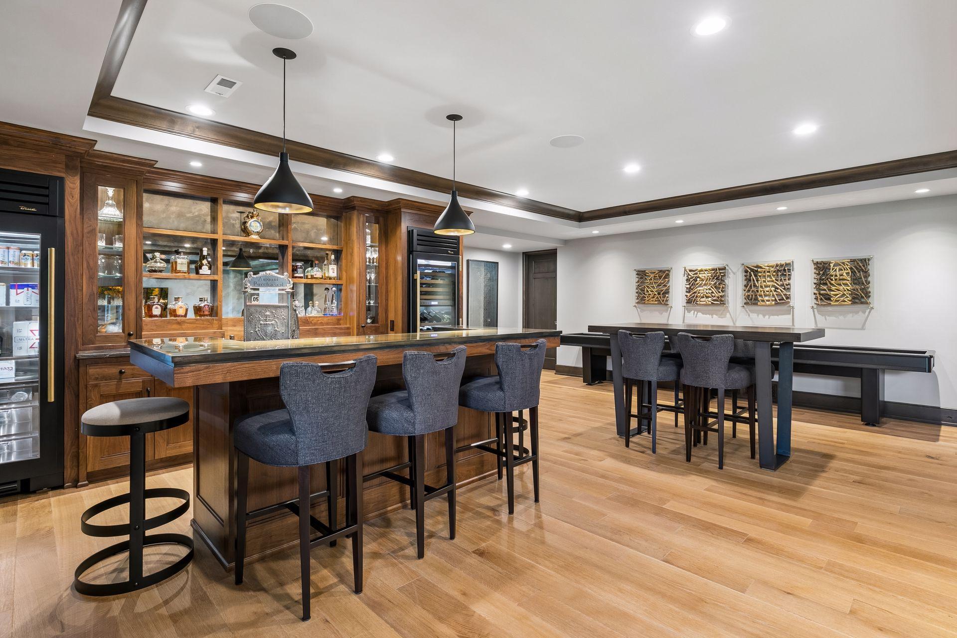 Prior Lake, Minnesota, 55372, United States, 4 Bedrooms Bedrooms, ,7 BathroomsBathrooms,Residential,Active,2052032