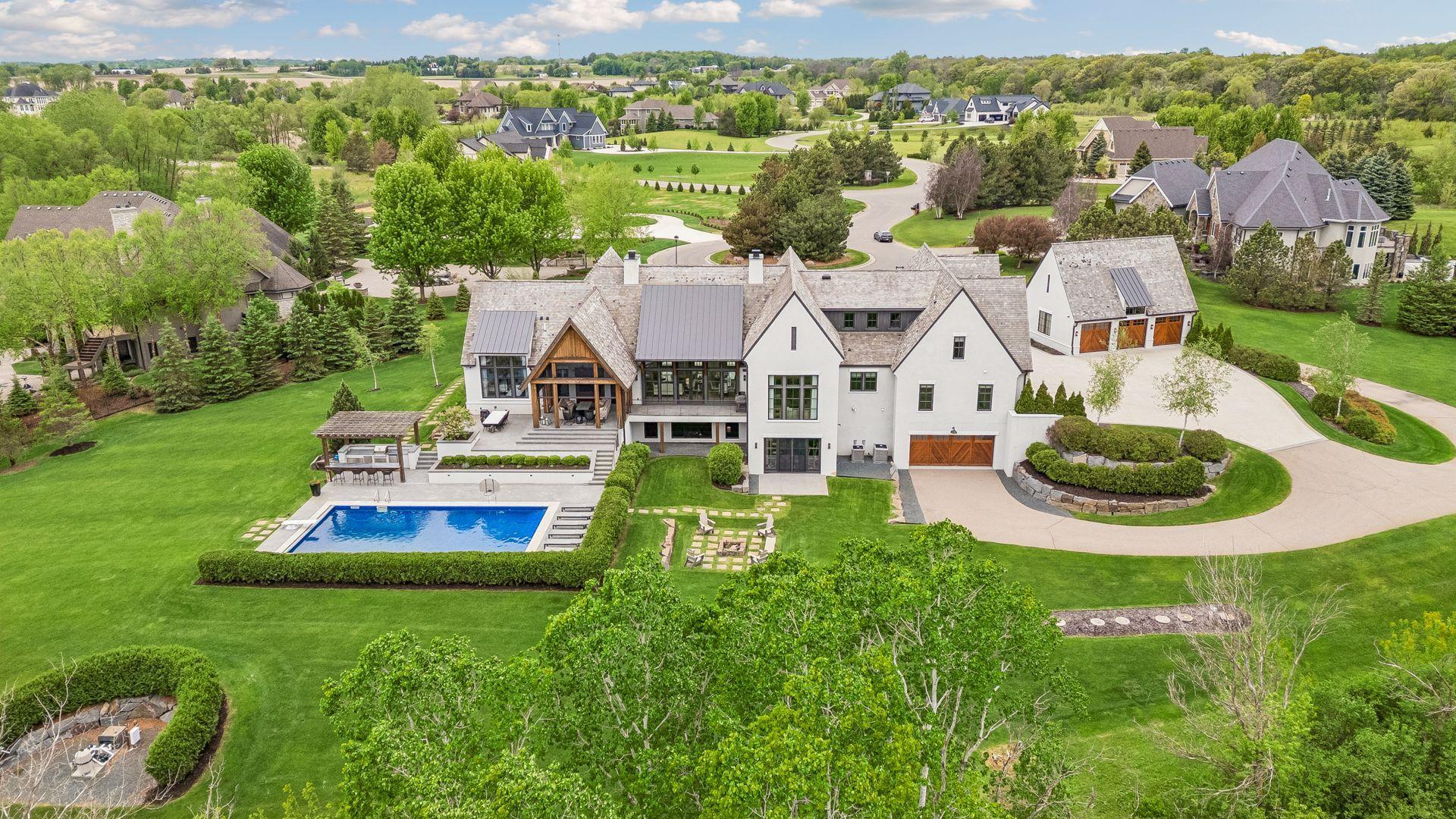 Prior Lake, Minnesota, 55372, United States, 4 Bedrooms Bedrooms, ,7 BathroomsBathrooms,Residential,Active,2052032