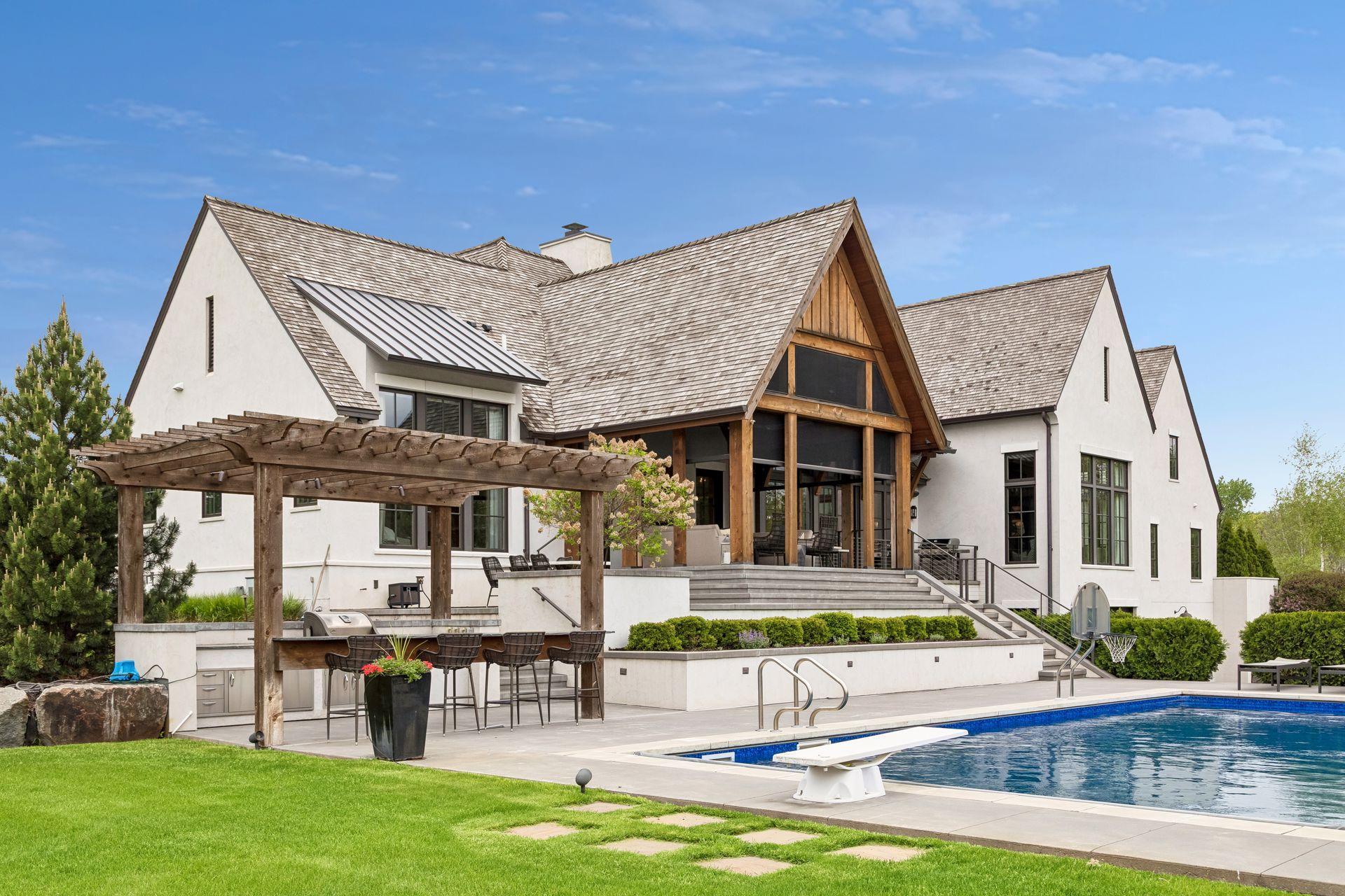 Prior Lake, Minnesota, 55372, United States, 4 Bedrooms Bedrooms, ,7 BathroomsBathrooms,Residential,Active,2052032