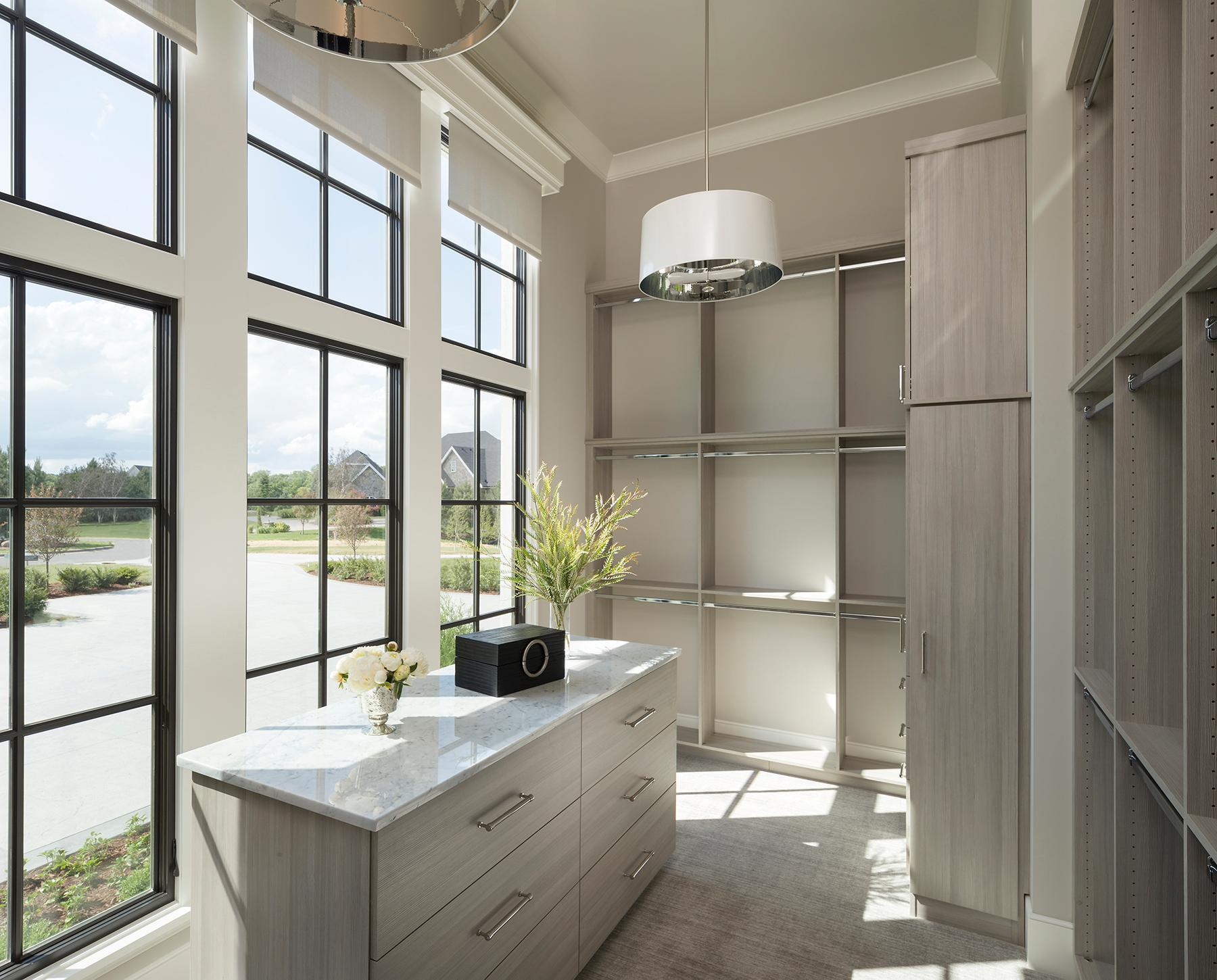Prior Lake, Minnesota, 55372, United States, 4 Bedrooms Bedrooms, ,7 BathroomsBathrooms,Residential,Active,2052032
