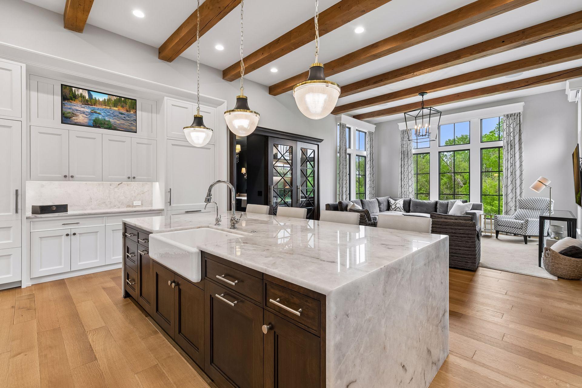 Prior Lake, Minnesota, 55372, United States, 4 Bedrooms Bedrooms, ,7 BathroomsBathrooms,Residential,Active,2052032