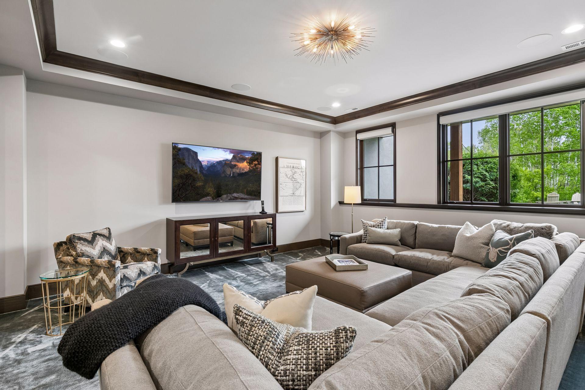 Prior Lake, Minnesota, 55372, United States, 4 Bedrooms Bedrooms, ,7 BathroomsBathrooms,Residential,Active,2052032